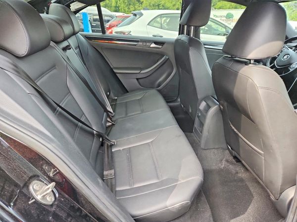 2018 VOLKSWAGEN JETTA
