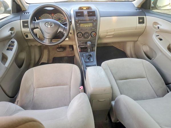 2013 TOYOTA COROLLA
