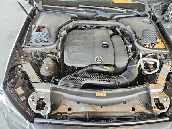 2022 MERCEDES-BENZ E