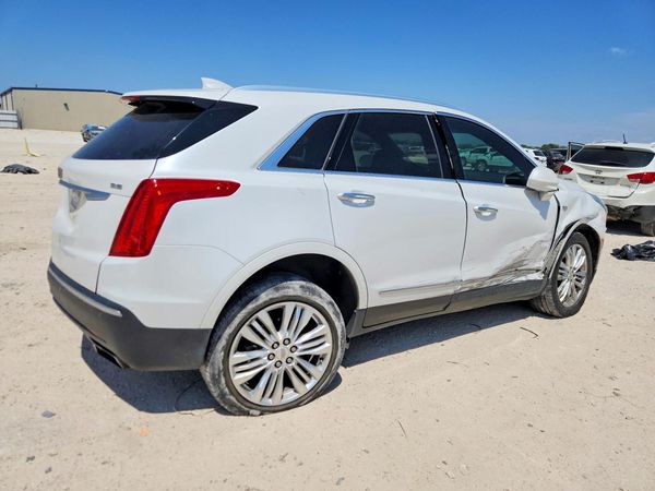 2019 CADILLAC XT5