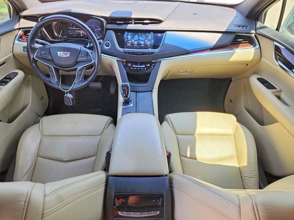 2019 CADILLAC XT5