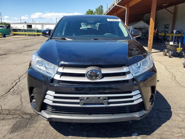 2019 TOYOTA HIGHLANDER