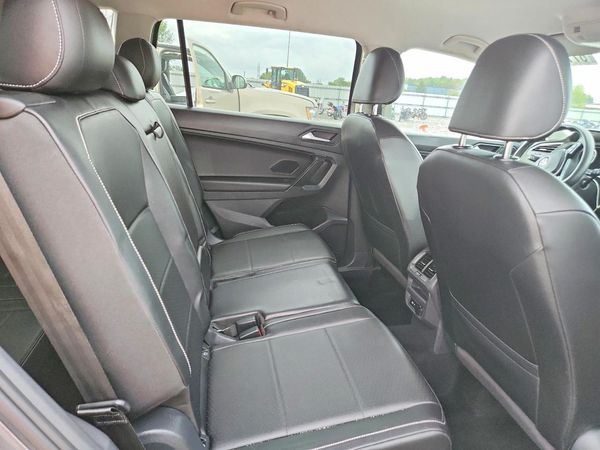 2021 VOLKSWAGEN TIGUAN SE, SE R-Line Black, SEL