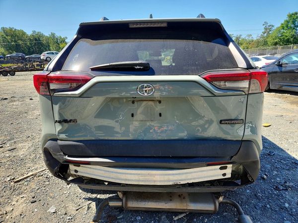 2019 TOYOTA RAV4 — DIRR