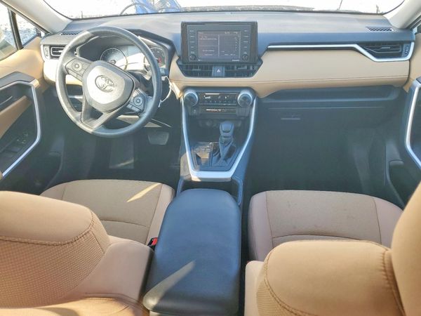 2022 TOYOTA RAV4 LE