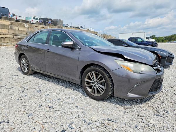 2015 TOYOTA CAMRY