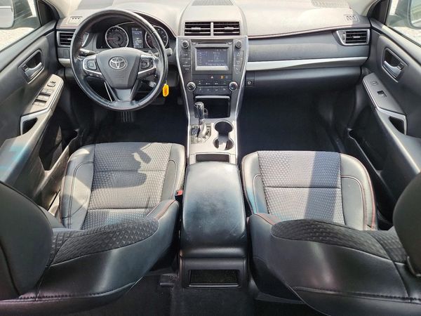 2015 TOYOTA CAMRY