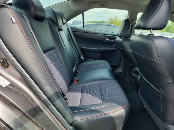 2015 TOYOTA CAMRY