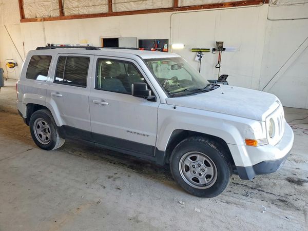 2017 JEEP PATRIOT Sport — Passenger 3/4