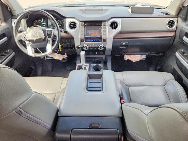 2019 TOYOTA TUNDRA Limited Grade