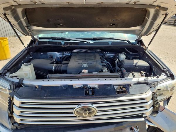 2019 TOYOTA TUNDRA Limited Grade