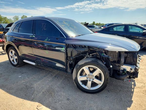 2018 AUDI Q5 quattro Premium Plus