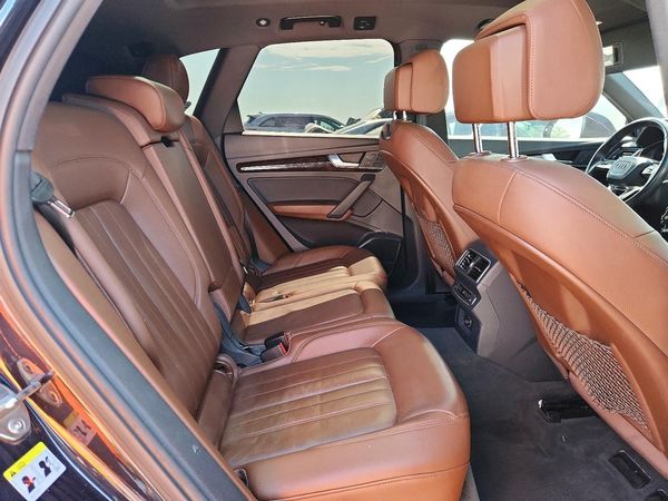 2018 AUDI Q5 quattro Premium Plus