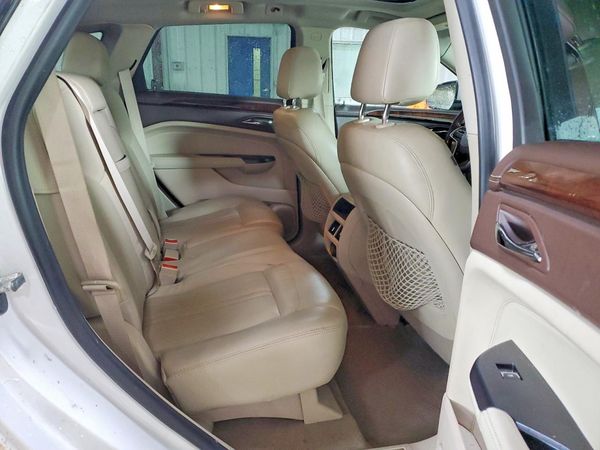 2014 CADILLAC SRX Luxury