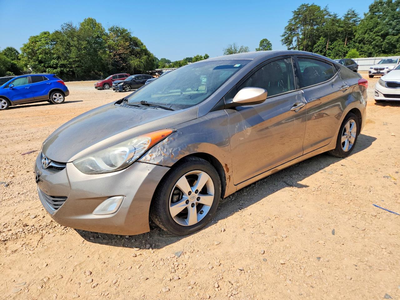 2013 HYUNDAI ELANTRA
