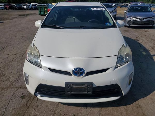 2014 TOYOTA PRIUS