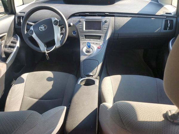 2014 TOYOTA PRIUS