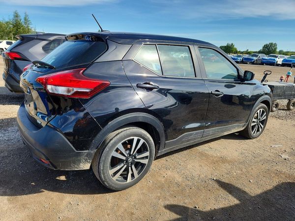 2019 NISSAN KICKS