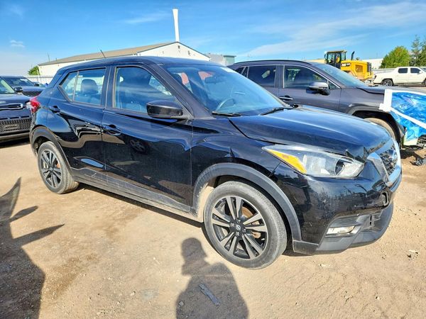 2019 NISSAN KICKS