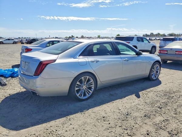 2017 CADILLAC CT6