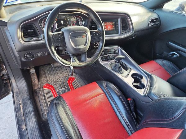 2016 DODGE CHALLENGER SXT