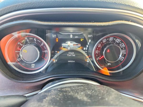 2016 DODGE CHALLENGER SXT