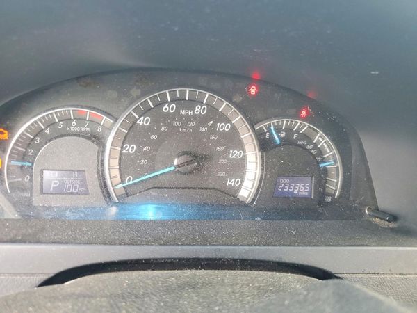 2012 TOYOTA CAMRY