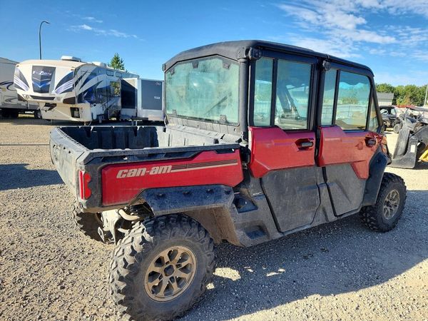 2024 CAN-AM DEFENDER