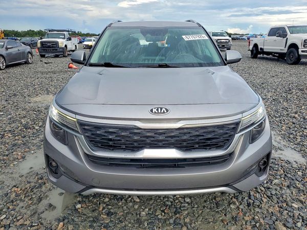 2021 KIA SELTOS S