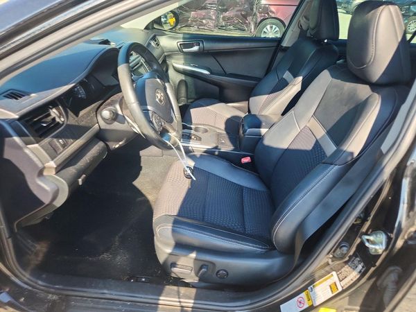 2014 TOYOTA CAMRY