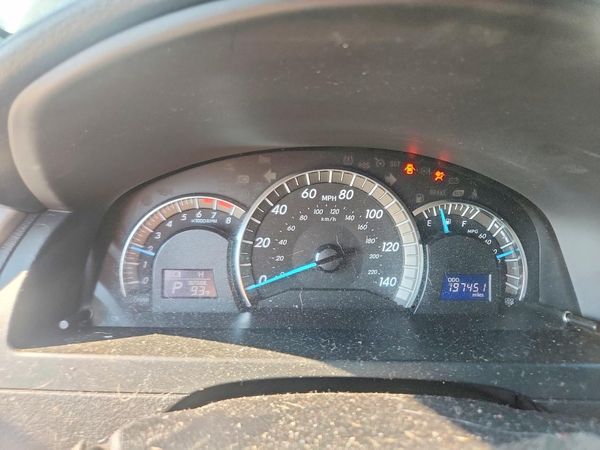 2014 TOYOTA CAMRY