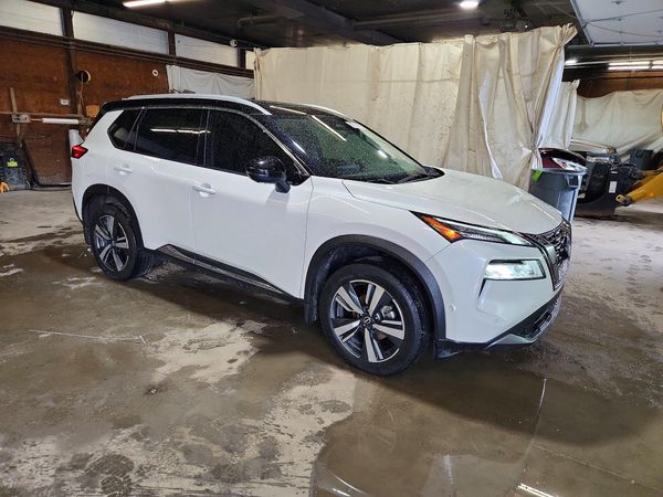 2023 NISSAN ROGUE SL — Passenger 3/4