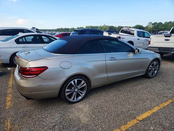 2016 MERCEDES-BENZ E E400