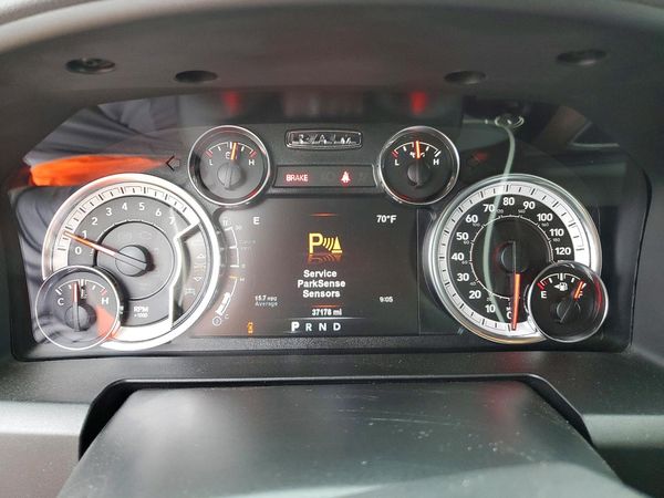 2018 RAM 1500 SLT