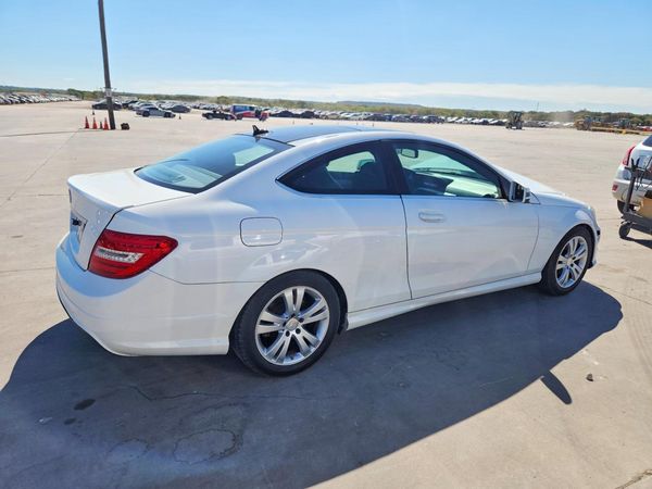 2014 MERCEDES-BENZ C C250