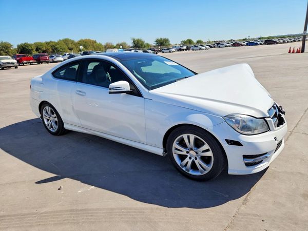 2014 MERCEDES-BENZ C C250