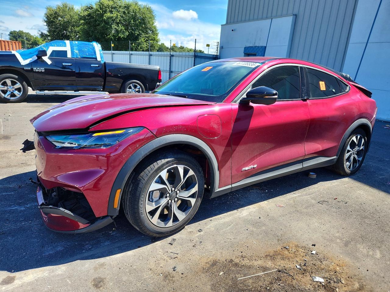 2025 FORD MUSTANG Select — Front 3/4