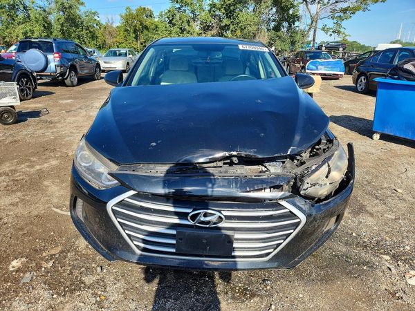 2017 HYUNDAI ELANTRA