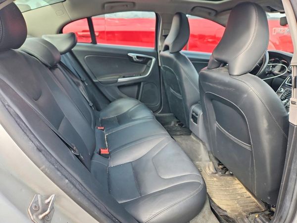 2016 VOLVO S60 SV33 Premier