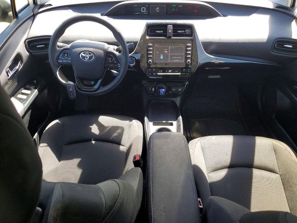 2020 TOYOTA PRIUS