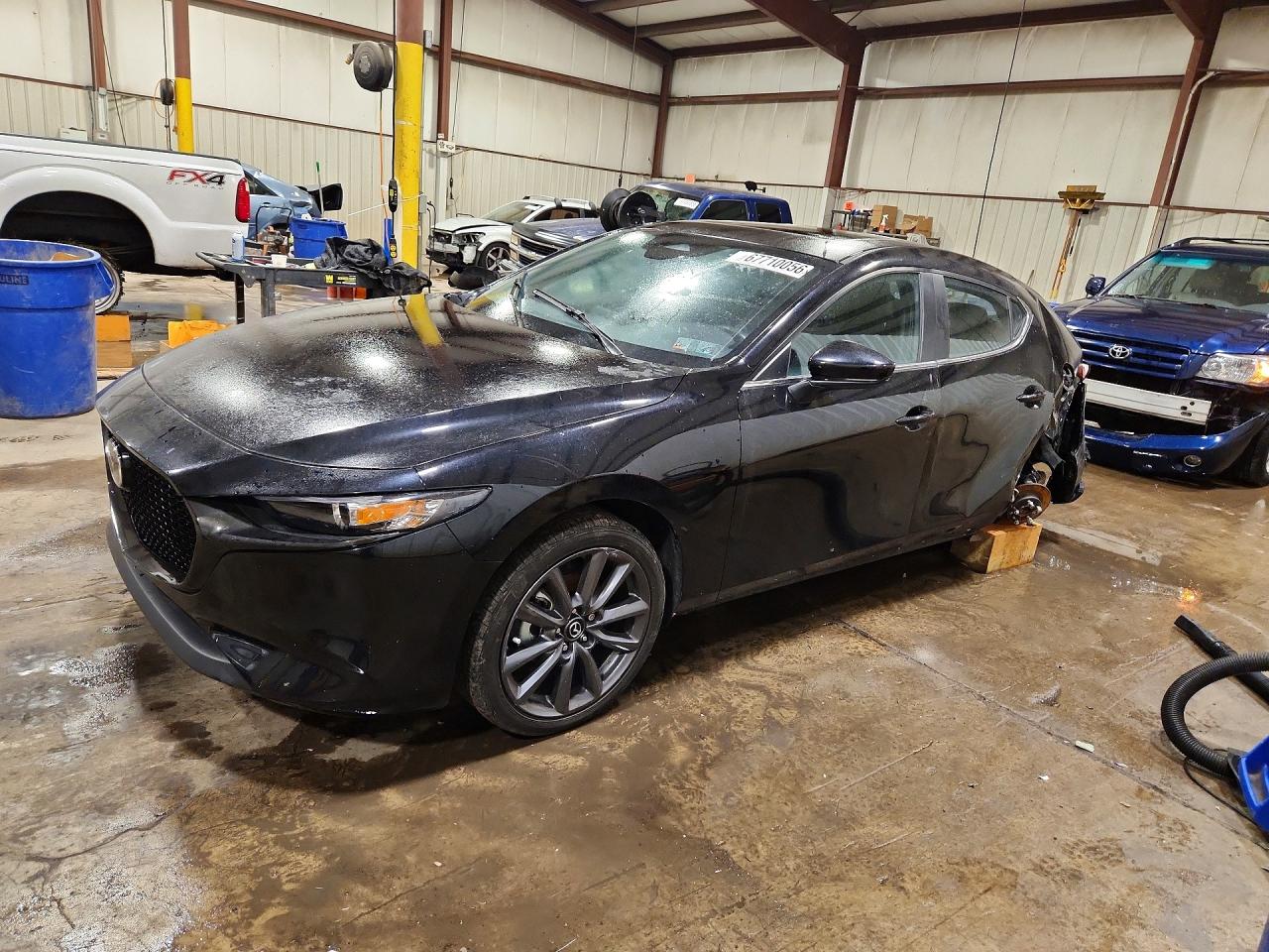 2025 MAZDA 3