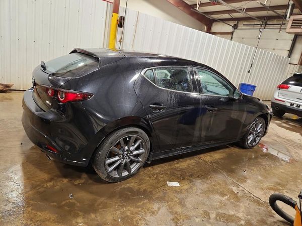 2025 MAZDA 3