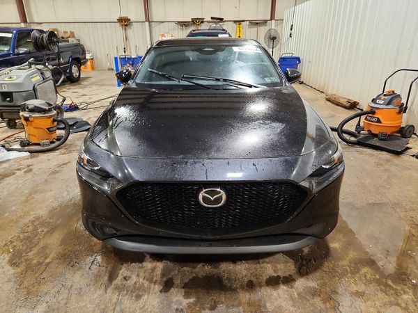 2025 MAZDA 3