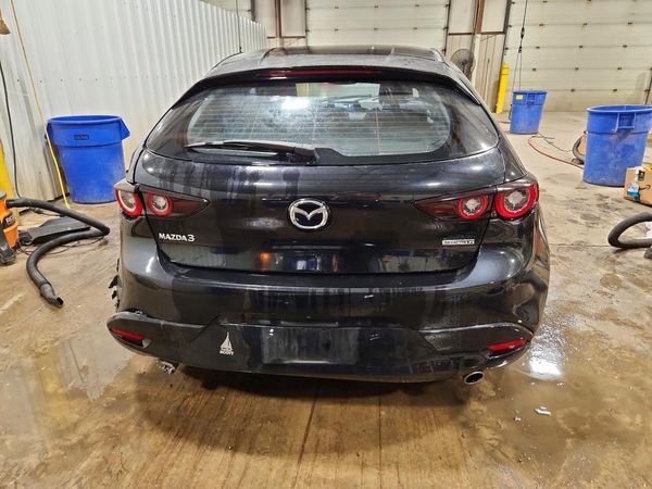 2025 MAZDA 3
