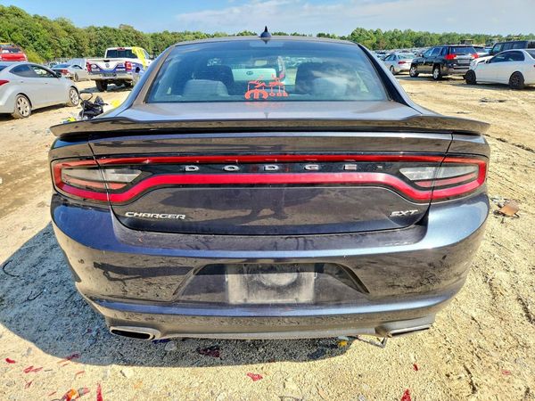 2016 DODGE CHARGER SXT