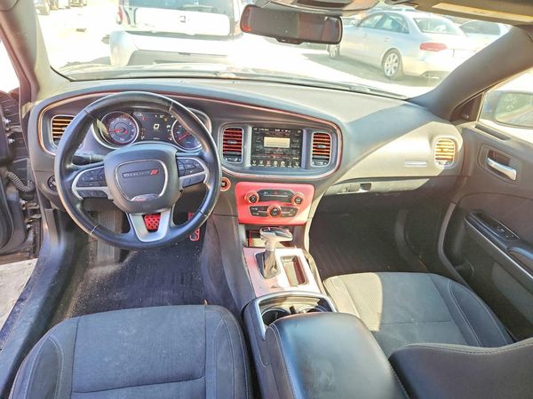 2016 DODGE CHARGER SXT