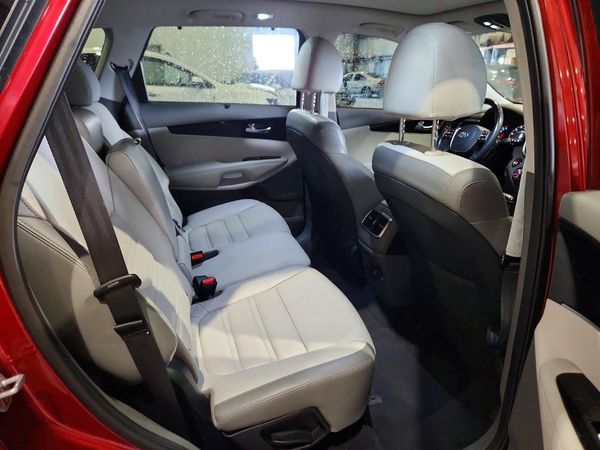 2019 KIA SORENTO