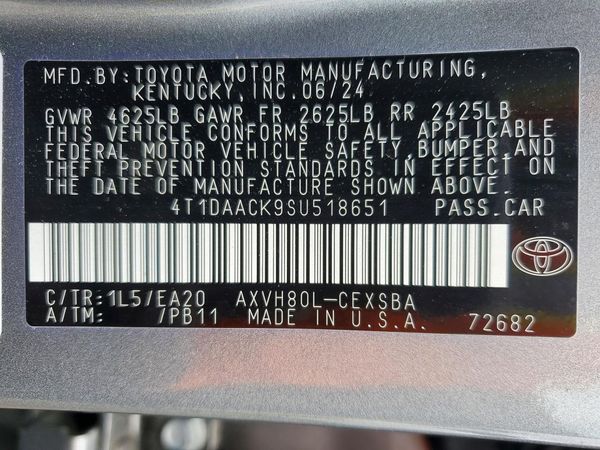 2025 TOYOTA CAMRY