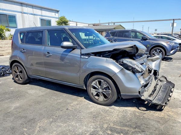 2016 KIA SOUL Plus