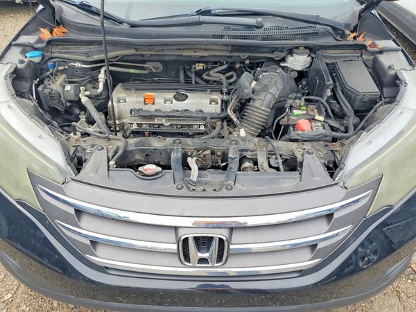 2014 HONDA CRV LX — Engine bay